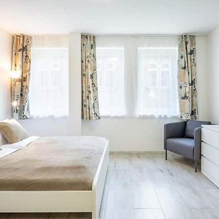 Convenient 2-Room Central Apartment Budapest Luaran gambar