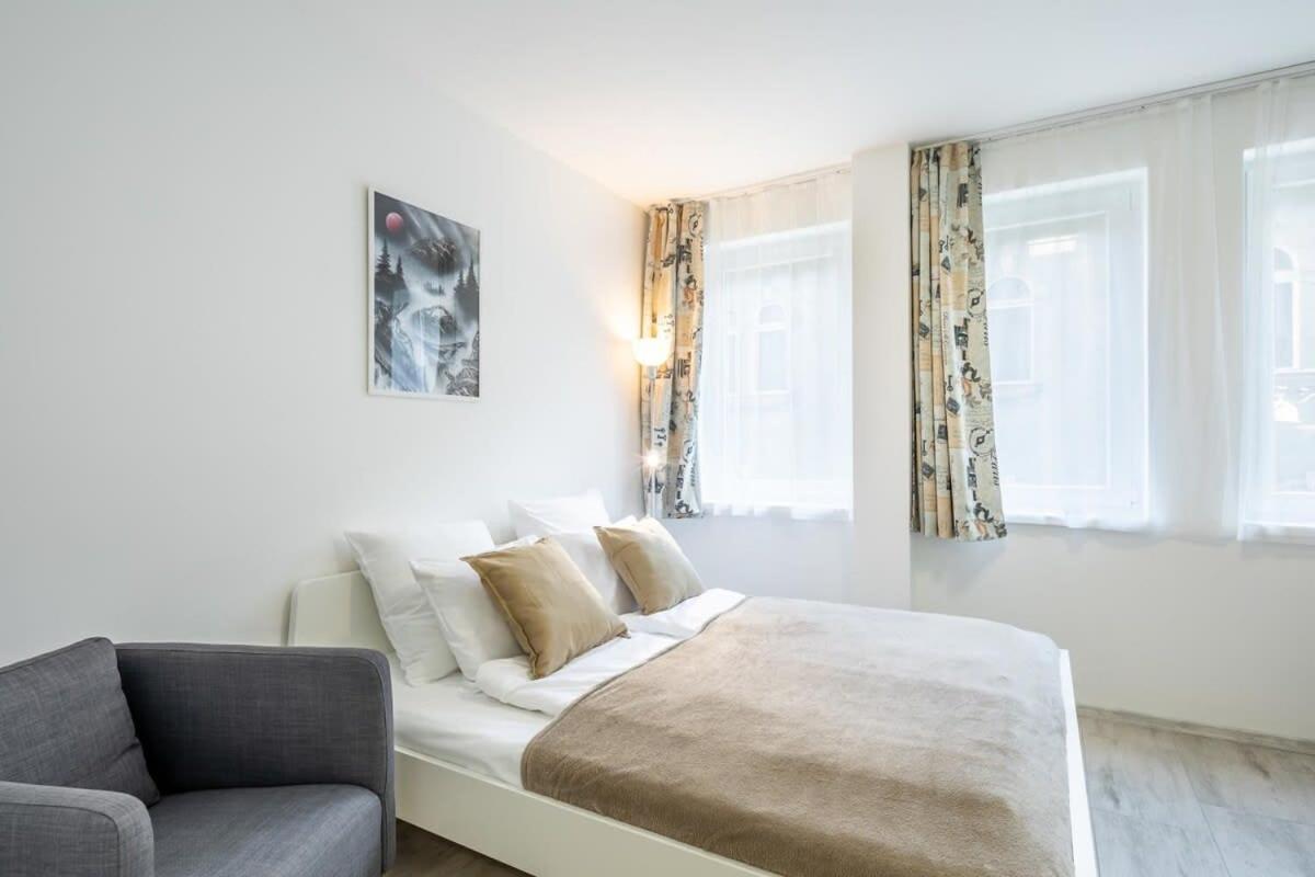 Convenient 2-Room Central Apartment Budapest Luaran gambar