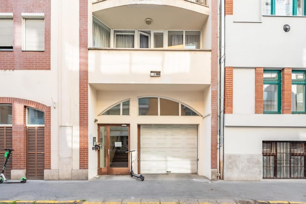 Convenient 2-Room Central Apartment Budapest Luaran gambar